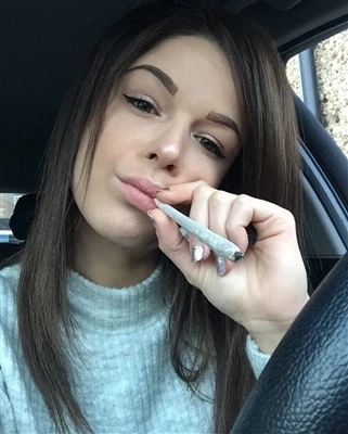 Pristato „Premium Cannabis Preroll Line“: laboratorijoje{0}}išbandyta kokybė,...